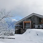 Mineral & Villaroger