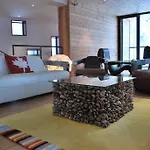 Mineral & Oda ve Kahvaltı 4*