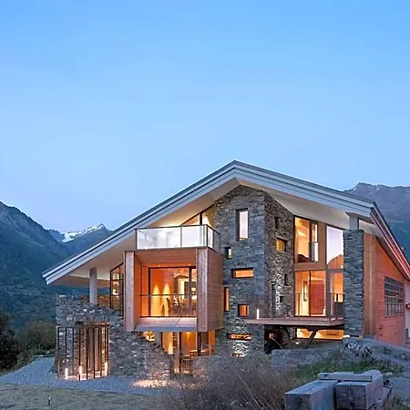 B&B Mineral &